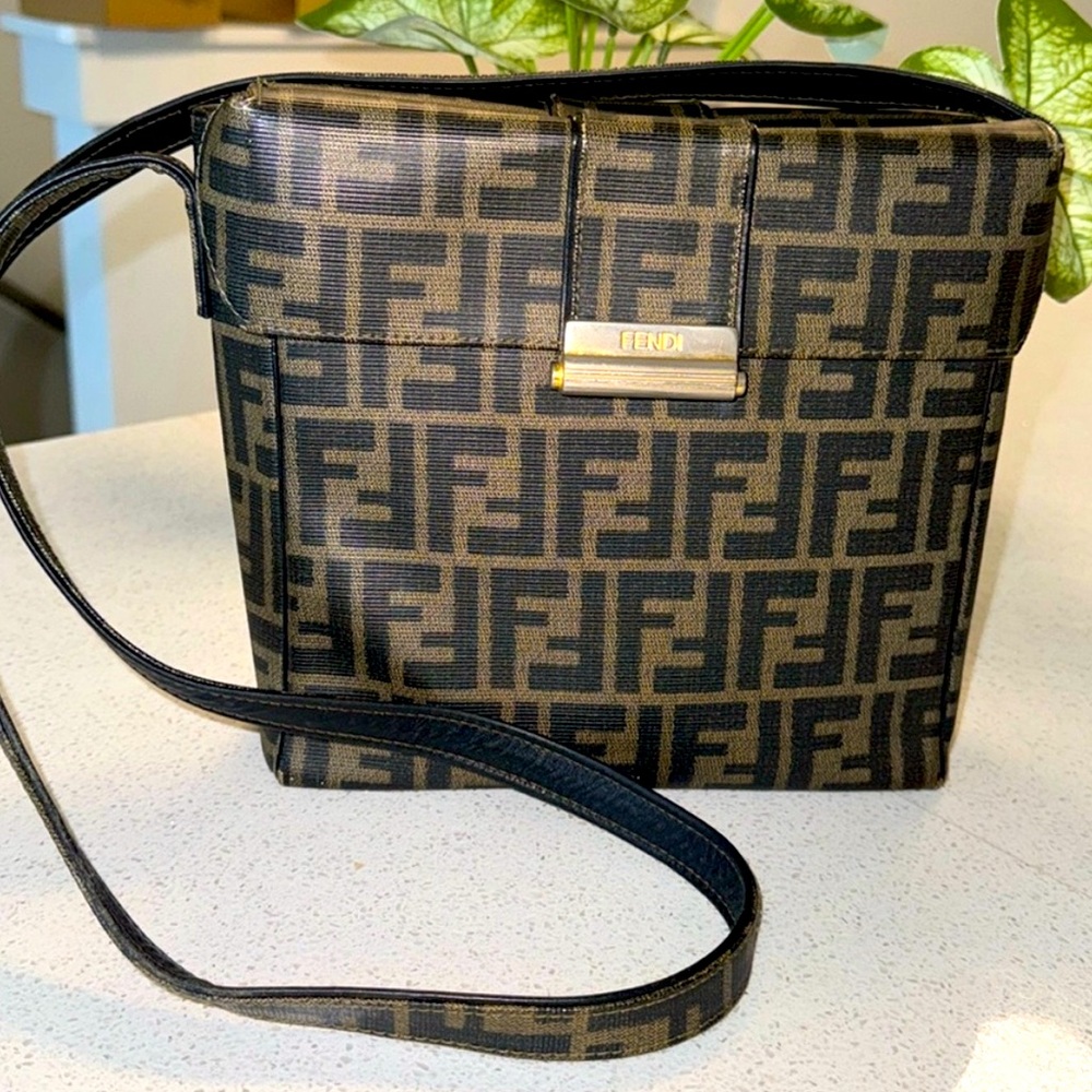 FENDI CROSSBODY BAG
